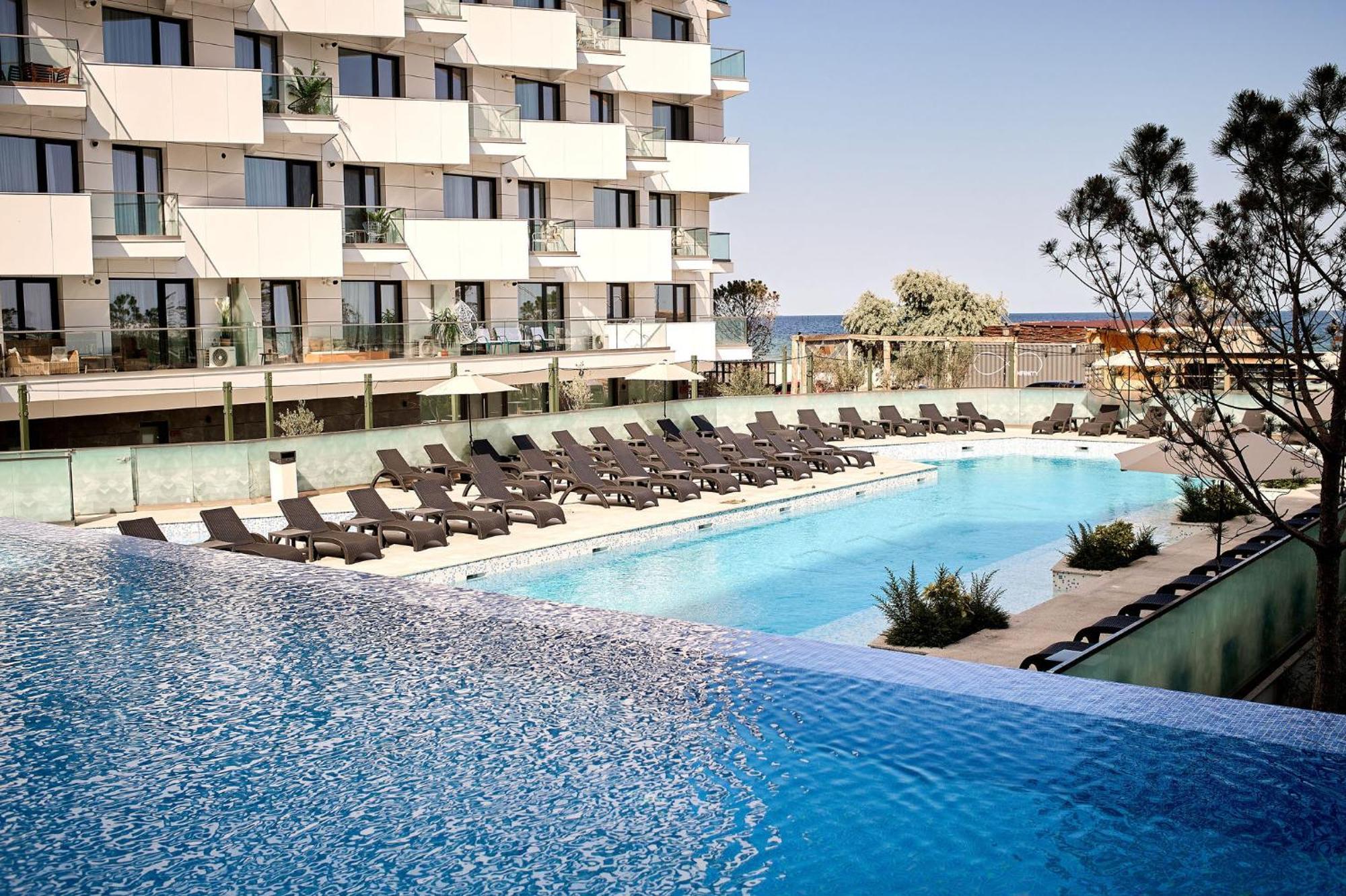 מאמאיה Beach Bliss Apartment In Infinity Beach Resort Parking מראה חיצוני תמונה